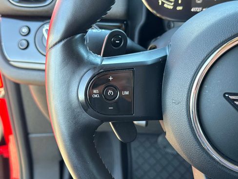 Used 2022 MINI Cooper Countryman S w/ Storage Package image 32