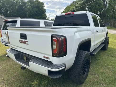 Used 2016 GMC Sierra 1500 SLT w/ All-Terrain Package AWD/4WD image 3
