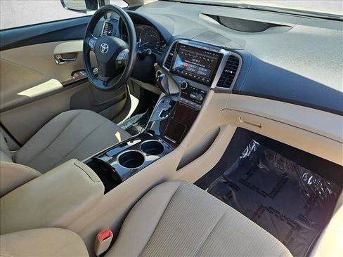Used 2011 Toyota Venza w/ Convenience Pkg FWD image 27