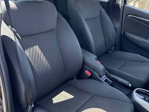 Used 2020 Honda Fit EX image 17
