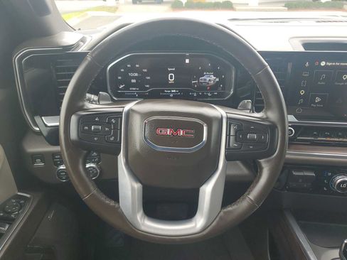 Used 2024 GMC Sierra 1500 SLT w/ SLT Premium Plus Package AWD/4WD image 11