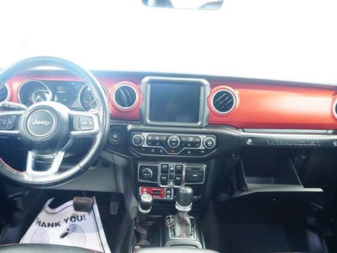 Used 2021 Jeep Wrangler Unlimited Rubicon w/ Uconnect 4C Nav & Sound Group AWD/4WD image 19