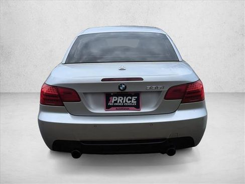 Used 2012 BMW 335i Convertible image 6