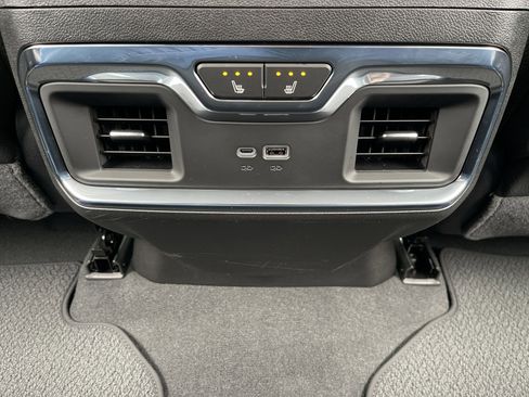 New 2026 GMC Sierra 3500 Denali w/ Denali Reserve Package image 57