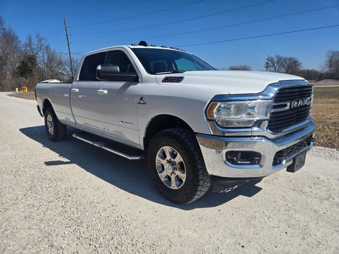 Used 2020 RAM 3500 Big Horn w/ Level 2 Equipment Group image 6