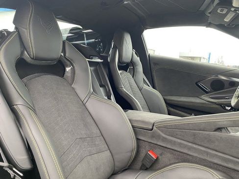 New 2026 Chevrolet Corvette Stingray Premium Cpe w/ Z51 Performance Package image 18