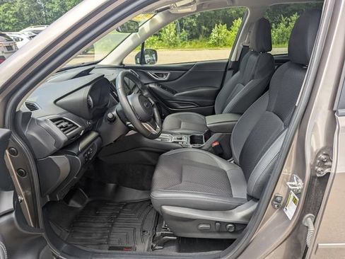 Used 2023 Subaru Forester Premium AWD/4WD image 10