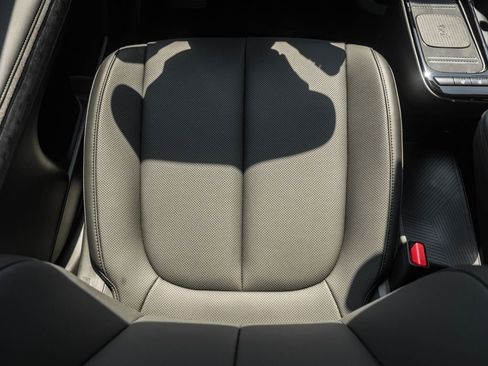 New 2025 Hyundai Ioniq 5 XRT image 32