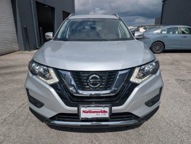 Used 2018 Nissan Rogue SV AWD/4WD image 8