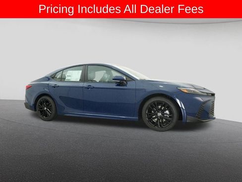 New 2026 Toyota Camry SE FWD image 28