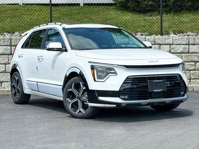 New 2025 Kia Niro SX Touring