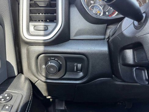 Used 2019 RAM 3500 Big Horn image 23