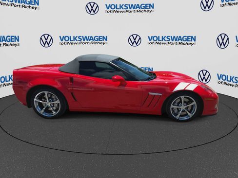 Used 2010 Chevrolet Corvette Grand Sport w/ Preferred Equipment Group RWD image 9