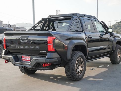 New 2025 Toyota Tacoma Trailhunter image 7