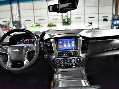 Used 2015 Chevrolet Tahoe LTZ image 16
