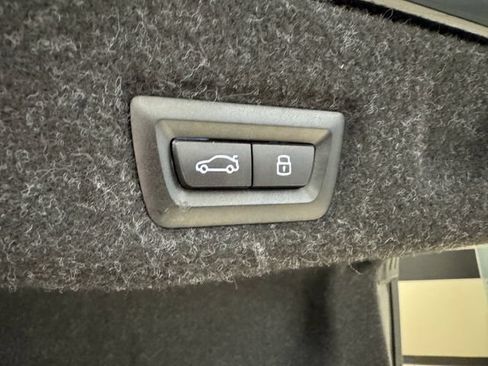 Used 2025 BMW 530i RWD image 27