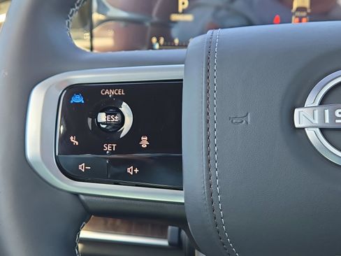 Used 2025 Nissan Armada Platinum Reserve image 23