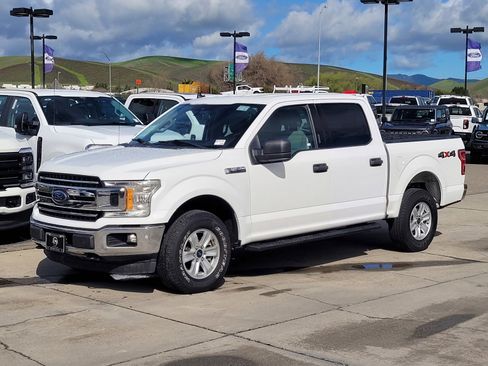 Used 2020 Ford F150 XLT w/ Trailer Tow Package image 8