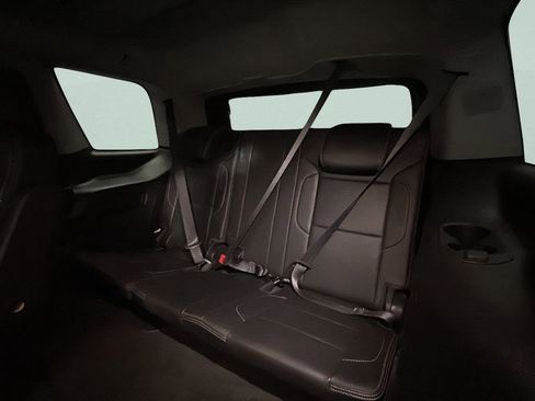 Used 2018 GMC Yukon Denali w/ Open Road Package image 15