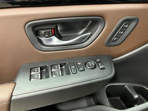New 2026 Honda Pilot TrailSport image 13