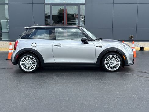 Used 2024 MINI Cooper S FWD image 2