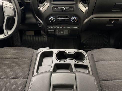 Used 2025 Chevrolet Silverado 3500 W/T image 19