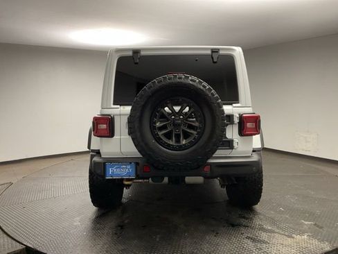 Used 2025 Jeep Wrangler Rubicon 392 image 7
