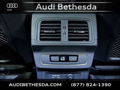Used 2023 Audi Q5 2.0T Premium w/ Convenience Package image 25