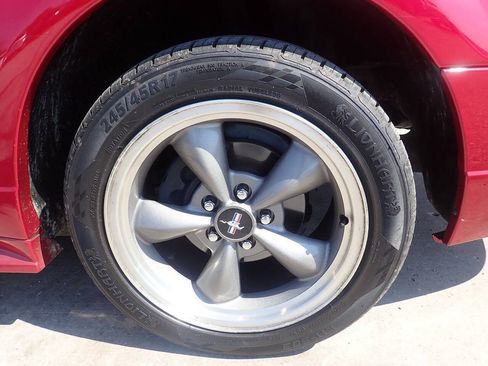 Used 2001 Ford Mustang GT RWD image 25