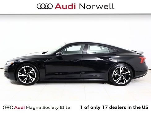 Used 2023 Audi e-tron GT Prestige w/ Prestige Package image 12