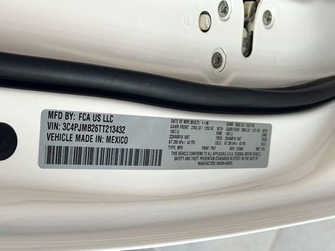 New 2026 Jeep Cherokee Limited image 33