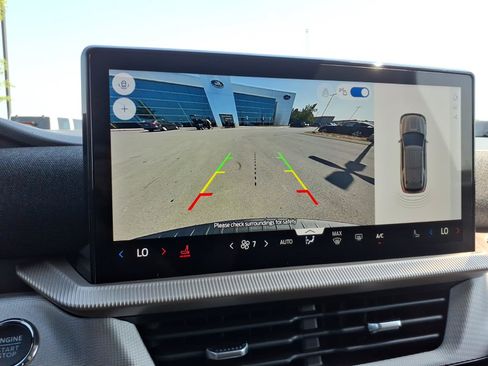 Used 2026 Ford Explorer Active RWD image 22