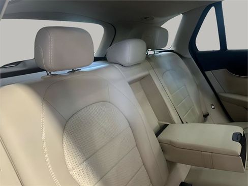 Used 2017 Mercedes-Benz GLC 300 4MATIC w/ Premium 1 Package image 21