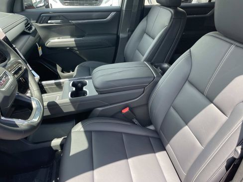 New 2027 GMC Acadia Elevation w/ Black Edition FWD image 20