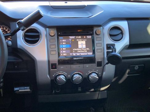 Used 2019 Toyota Tundra SR5 image 6