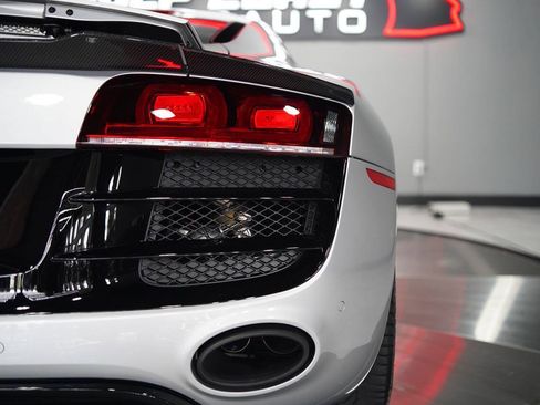 Used 2009 Audi R8 V10 AWD/4WD image 30