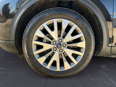Certified 2022 Ford Escape Titanium AWD/4WD image 14