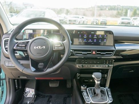 New 2026 Kia Seltos S AWD/4WD image 13