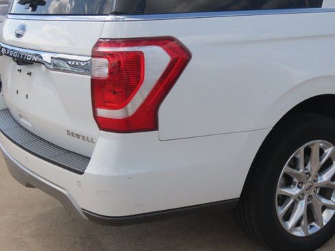 Used 2021 Ford Expedition Max XLT RWD image 10