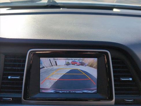 Used 2019 Hyundai Sonata SEL image 13