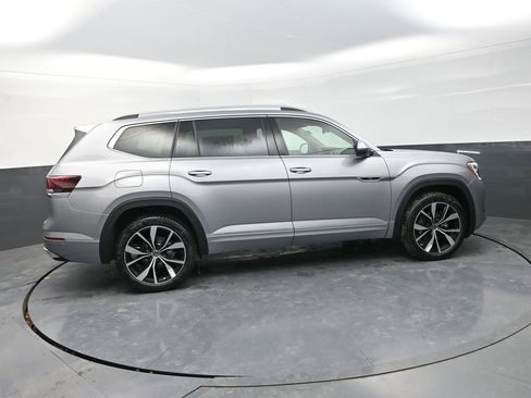 New 2026 Volkswagen Atlas SEL Premium R-Line AWD/4WD image 11