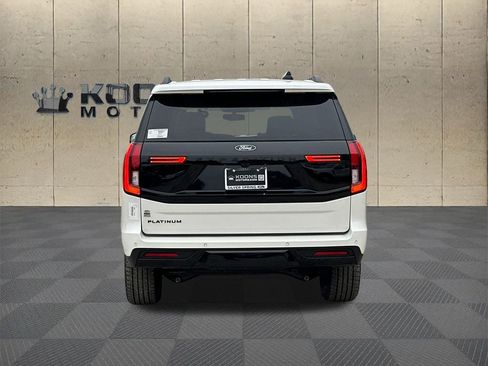 New 2025 Ford Expedition Platinum w/ Stealth Performance Package image 8