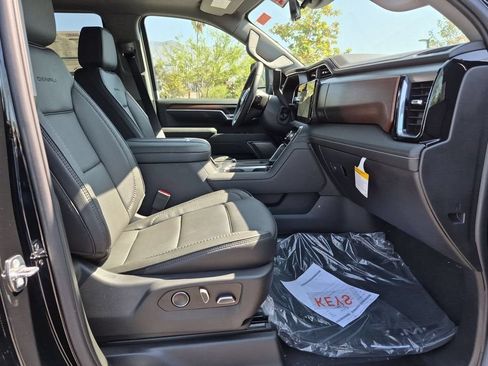 New 2026 GMC Sierra 2500 Denali w/ Denali Reserve Package AWD/4WD image 31
