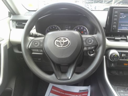 Used 2020 Toyota RAV4 XLE w/ Convenience Package AWD/4WD image 26