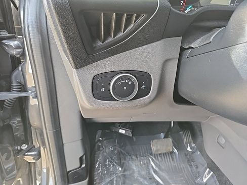 Used 2021 Ford Transit Connect XL image 14