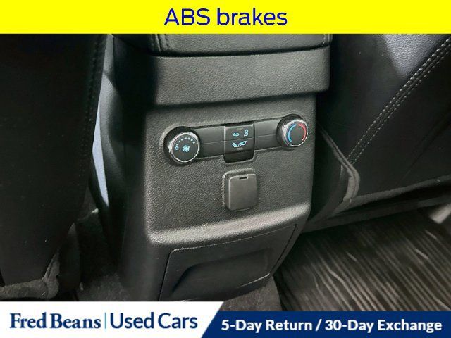 Used 2019 Ford Explorer XLT w/ Equipment Group 202A AWD/4WD image 33
