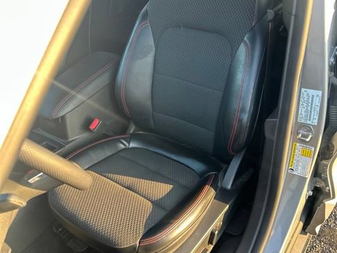 Used 2023 Ford Escape ST-Line w/ Tech Pack #1 FWD image 5