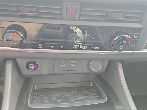 New 2026 Nissan Rogue SV AWD/4WD image 23