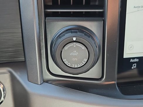 New 2025 Ford F150 Lightning XLT image 27