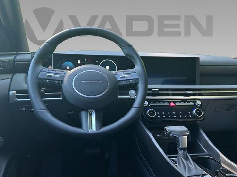 New 2025 Hyundai Santa Cruz Limited image 24